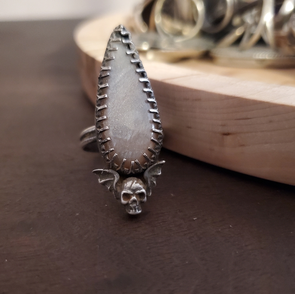 Sterling Silver Peach Sunstone Talon Ring